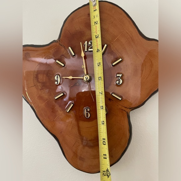 Vintage Wood Clock Live Edge High Gloss - Picture 3 of 4